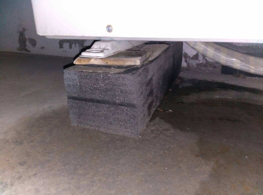 空調外機為什么會流水