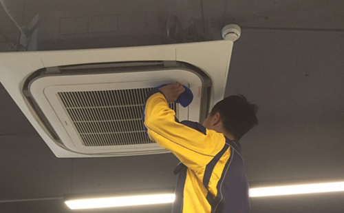 廈門鼓浪嶼附近空調(diào)清洗報價_電話預(yù)約有優(yōu)惠